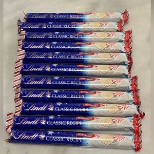 Lindt Classic Recipe 10 Count White Chocolate Peppermint Candy Sticks 1.2 oz